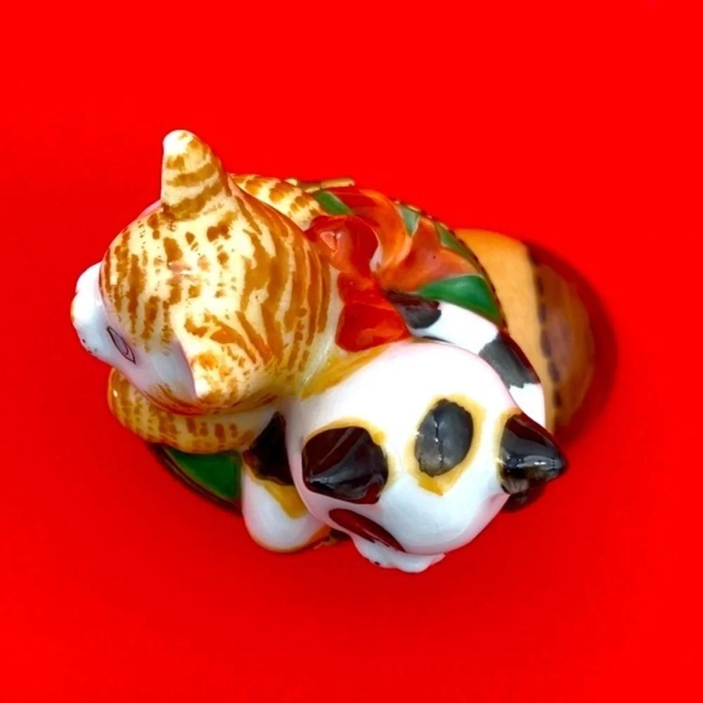 Limoges Kittens in Stocking/Boot Porcelain Trinket Box